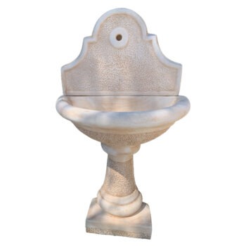 q tropea fontana a muro scaled